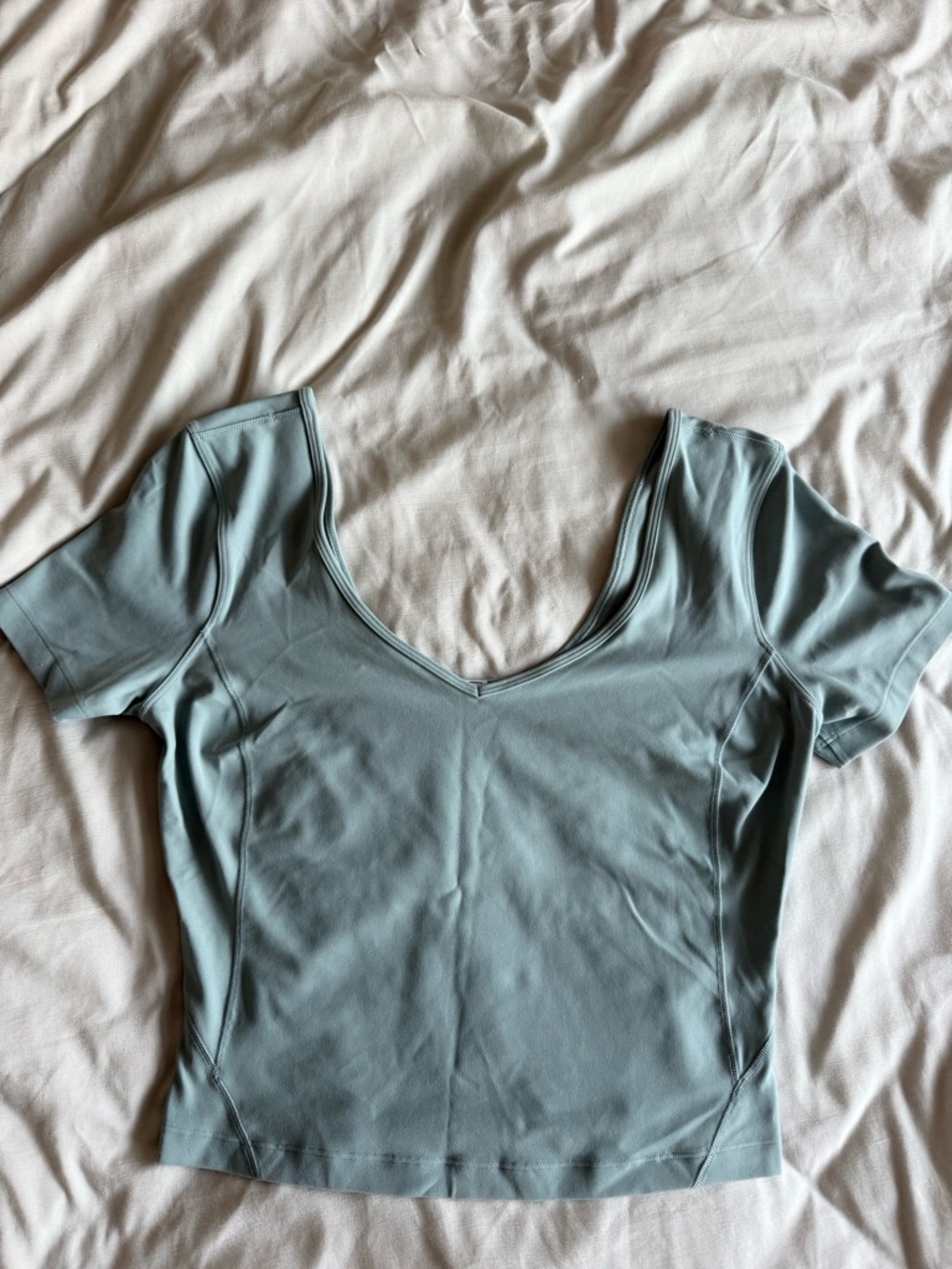 Lululemon V-neck cropped Tee, size 4